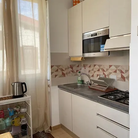 Alloggio Turistico Leoni Villa Leoni * 菲乌米奇诺